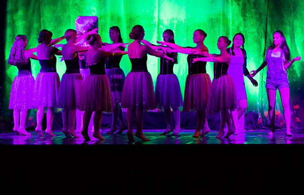 ILAYA-18-Steinfiguren